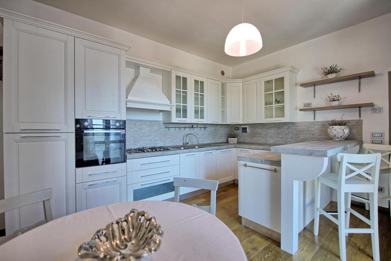 Casa White By Posarellivillas 카스티글리온플로렌티노 외부 사진